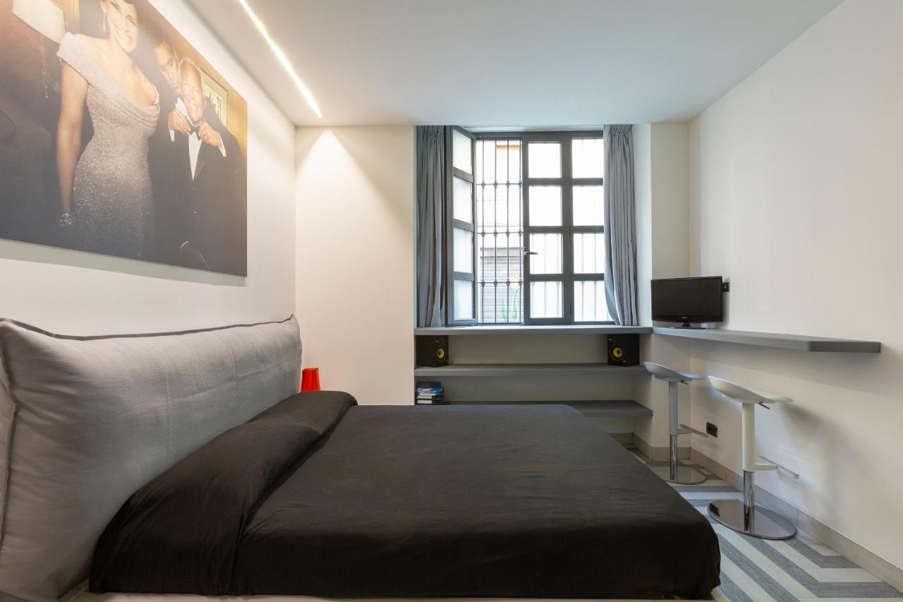 Armani House, Superior Apartment In City Center Mediolan Zewnętrze zdjęcie